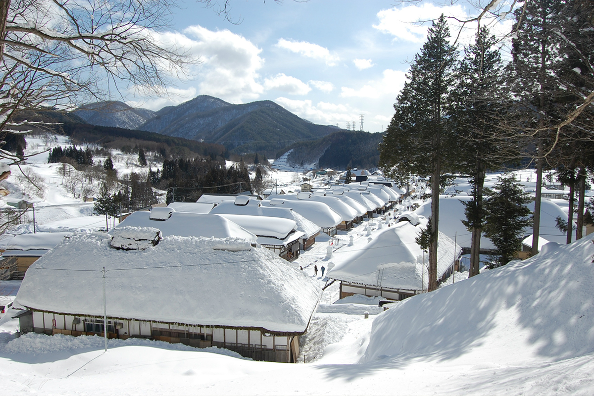 秋田官陸鐵道03雙大圖1200x800.jpg